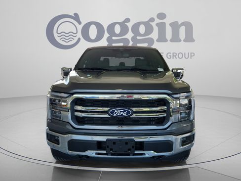 Used 2025 Ford F150 Lariat w/ Equipment Group 501A Mid AWD/4WD image 8