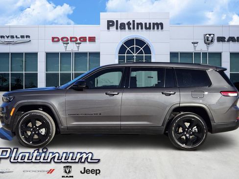 New 2025 Jeep Grand Cherokee L Limited image 3