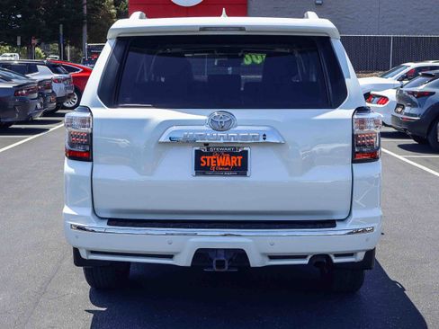 Used 2023 Toyota 4Runner Limited AWD/4WD image 23