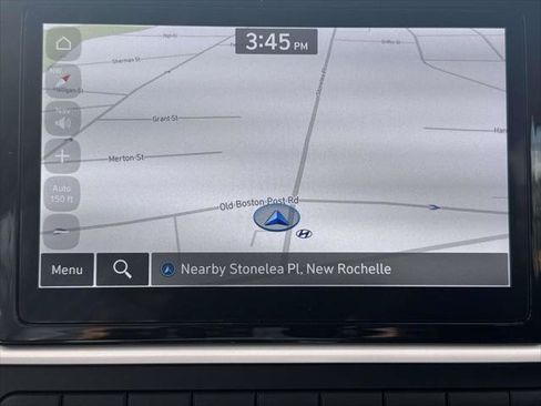 Certified 2025 Hyundai Venue Limited FWD image 25