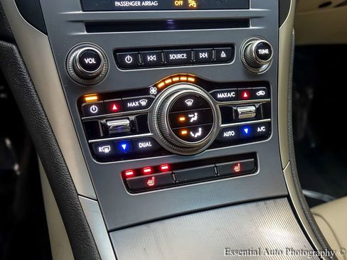 Used 2017 Lincoln MKZ Select w/ Select Plus Package image 18