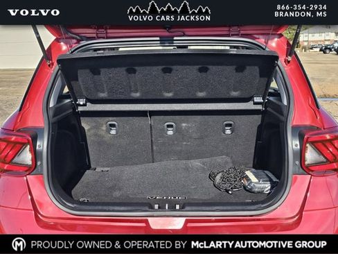 Used 2024 Hyundai Venue SEL image 28