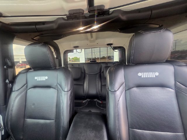 Used 2023 Jeep Wrangler Sport AWD/4WD image 32
