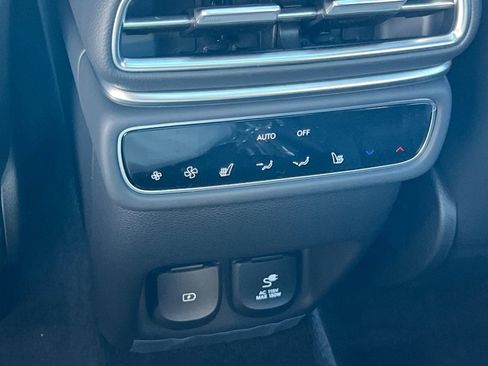 New 2026 Genesis GV80 2.5T Prestige image 15