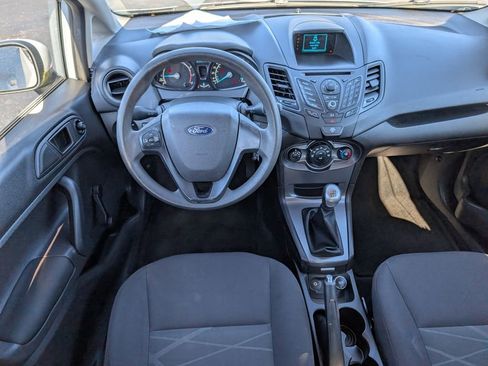 Used 2014 Ford Fiesta S image 11