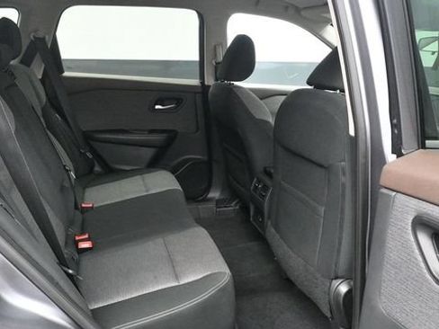 Used 2021 Nissan Rogue SV AWD/4WD image 10
