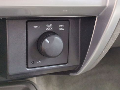 Used 2007 Dodge Dakota Laramie w/ Popular Equipment Group AWD/4WD image 29