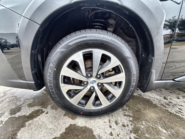 Used 2024 Subaru Outback Premium AWD/4WD image 10