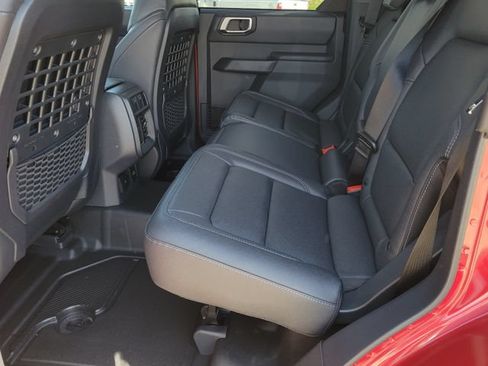 New 2026 Ford Bronco Big Bend w/ Black Diamond Package AWD/4WD image 7