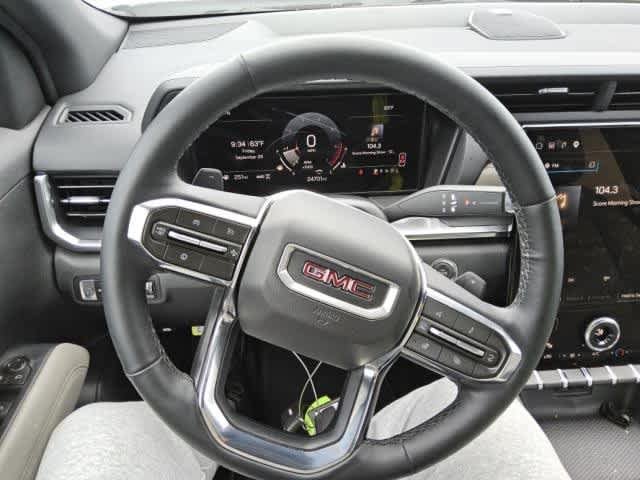Used 2026 GMC Terrain Elevation AWD/4WD image 2