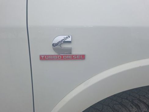 Used 2020 RAM 3500 Limited image 3