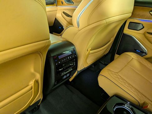 Certified 2021 Jeep Grand Cherokee L Summit AWD/4WD image 37