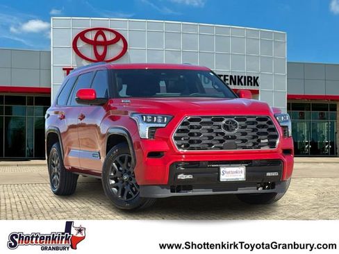 Used 2025 Toyota Sequoia Platinum image 1