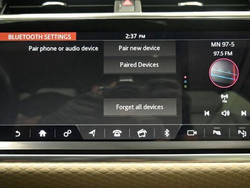 Used 2020 Land Rover Range Rover Velar R-Dynamic S AWD/4WD image 25