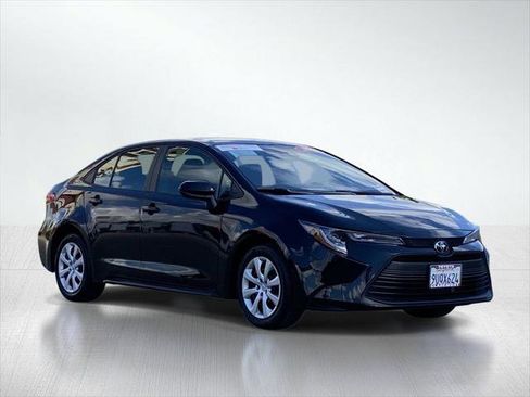 Certified 2025 Toyota Corolla LE FWD image 12