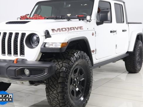 Used 2023 Jeep Gladiator Mojave w/ Cold Weather Group image 52