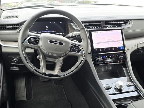 New 2025 Jeep Grand Cherokee Overland w/ Adv Protech Group III image 6