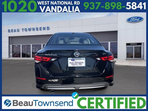 Used 2023 Nissan Sentra SR w/ SR Premium Package image 3