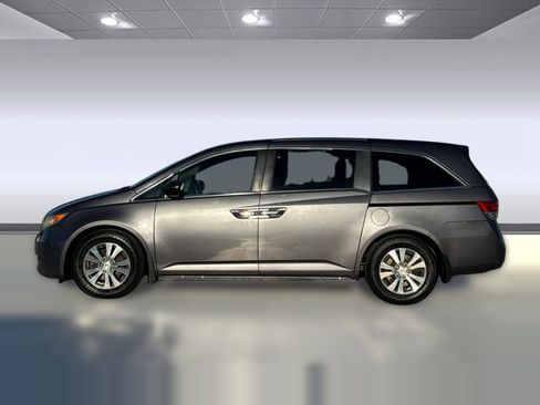 Used 2015 Honda Odyssey EX image 2