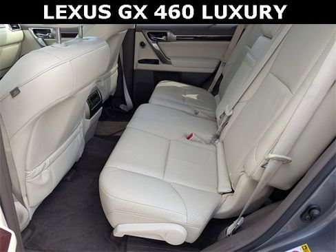 Used 2016 Lexus GX 460 Luxury w/ Preferred Accessory Package image 20