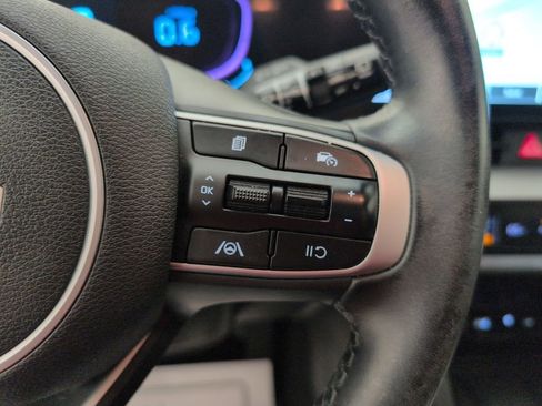 Used 2023 Kia Sportage EX image 44