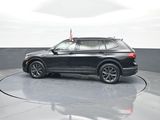 Used 2023 Volkswagen Tiguan SE image 5