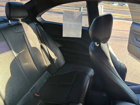 Used 2016 BMW M235i xDrive Coupe image 12