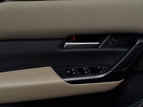 Used 2025 MAZDA CX-50 AWD 2.5 S w/ Weather Package image 18