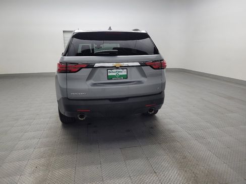 Used 2023 Chevrolet Traverse LT image 6