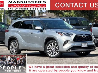 Used 2022 Toyota Highlander Platinum