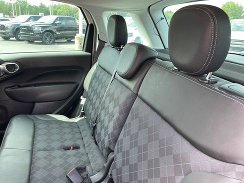Used 2018 FIAT 500L Pop w/ Premium Group FWD image 14