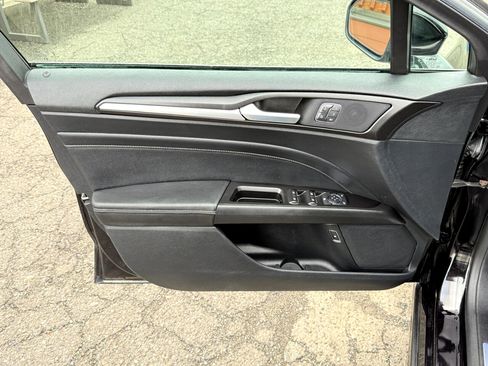 Used 2019 Ford Fusion Energi Titanium image 15