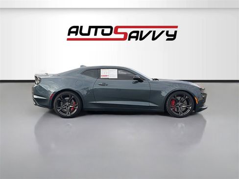 Used 2022 Chevrolet Camaro SS image 8