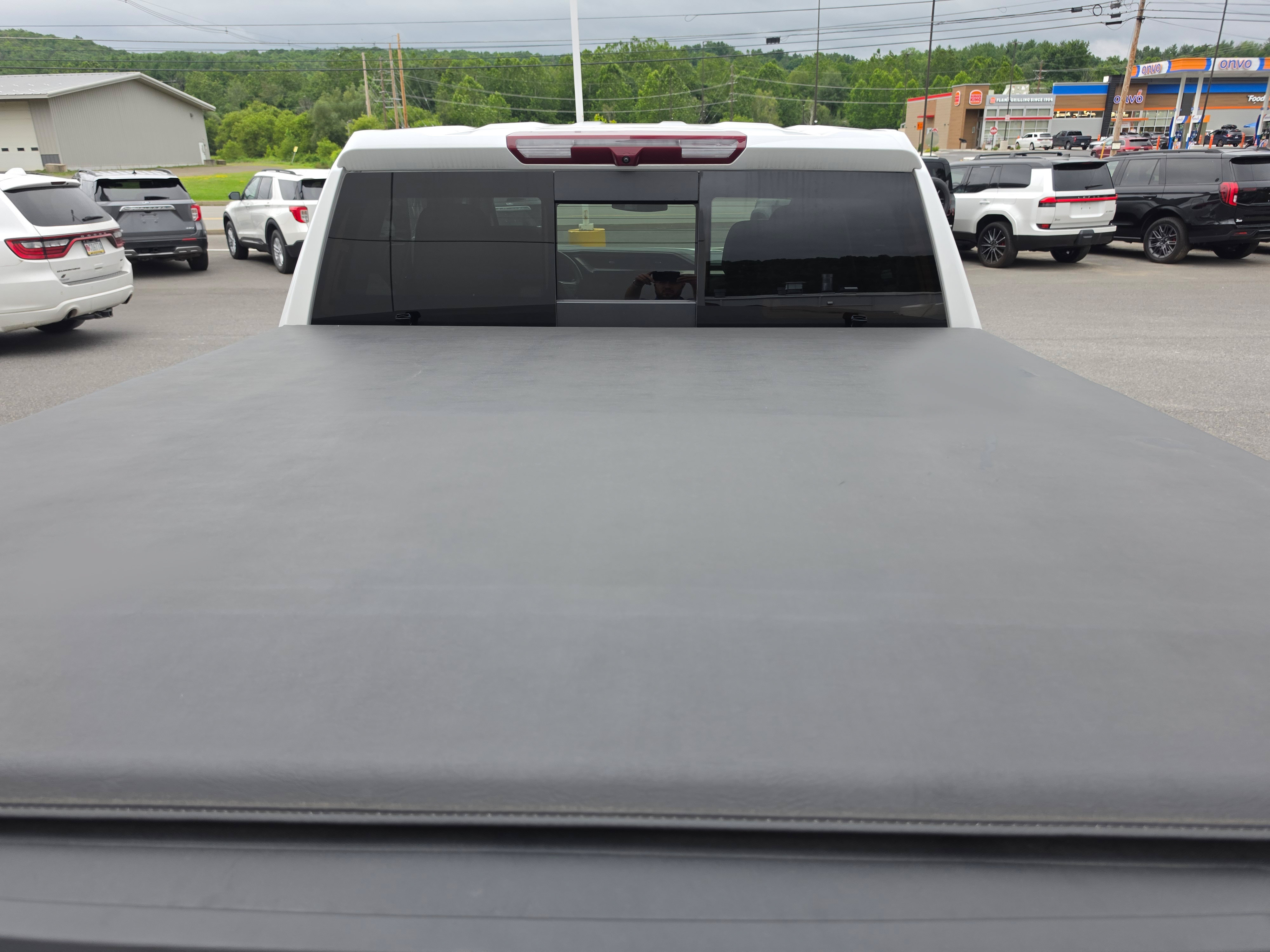 Used 2024 GMC Sierra 1500 Denali AWD/4WD image 5