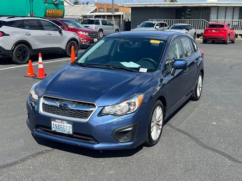 Used 2013 Subaru Impreza 2.0i Premium image 3