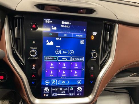 Used 2022 Subaru Outback Touring image 14