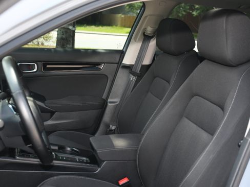 Certified 2024 Honda Civic EX image 12