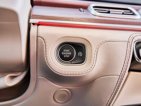 Used 2026 Mercedes-Benz Maybach GLS 600 4MATIC image 72