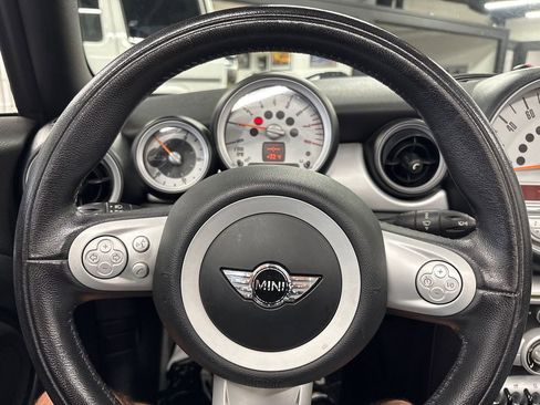 Used 2009 MINI Cooper Convertible image 44