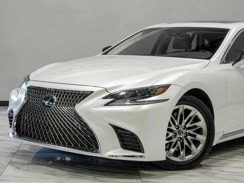 Used 2018 Lexus LS 500 w/ Accessory Package (Z1) RWD image 7