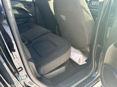 Used 2017 Chevrolet Colorado LT w/ LT Convenience Package image 11