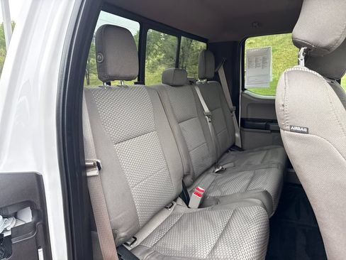 Used 2016 Ford F150 XLT w/ Equipment Group 302A Luxury AWD/4WD image 30
