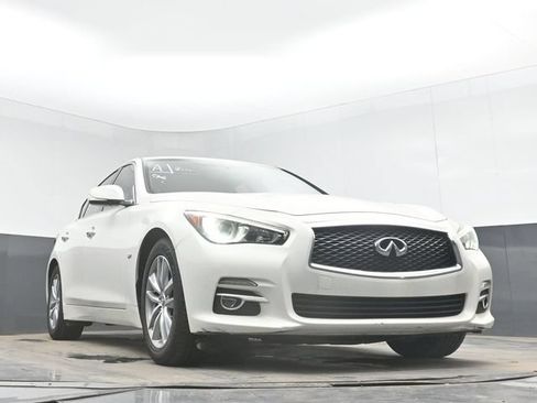 Used 2017 INFINITI Q50 3.0t Premium RWD image 30