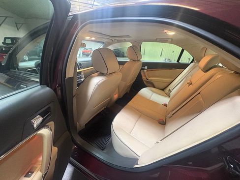 Used 2011 Lincoln MKZ w/ 102A Rapid Spec Order Code FWD image 13