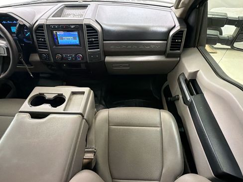 Used 2018 Ford F250 XL AWD/4WD image 28