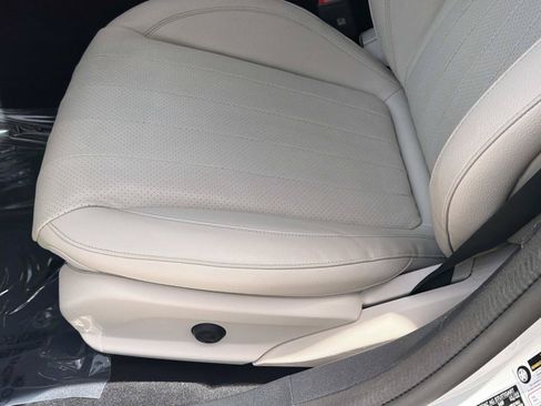 Certified 2023 Mercedes-Benz E 350 4MATIC Sedan image 17