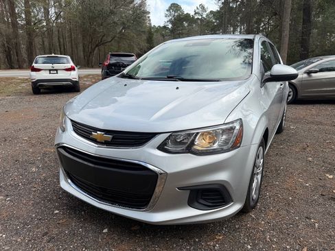 Used 2020 Chevrolet Sonic LT image 14