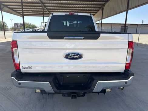 Used 2019 Ford F250 Lariat w/ Chrome Package AWD/4WD image 7