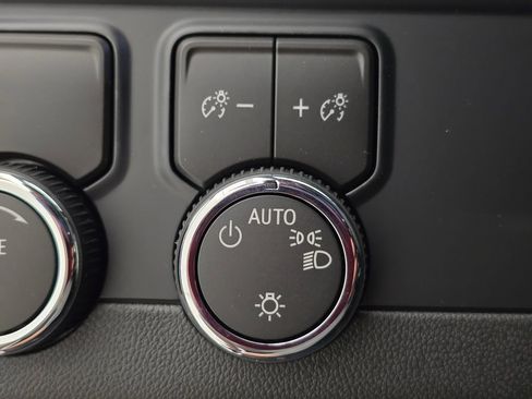 New 2026 Chevrolet Tahoe LS image 6