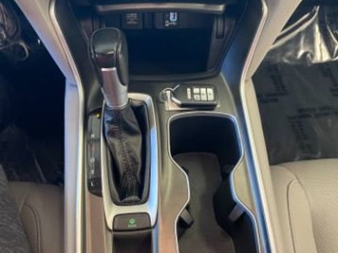 Used 2020 Honda Accord EX-L image 30